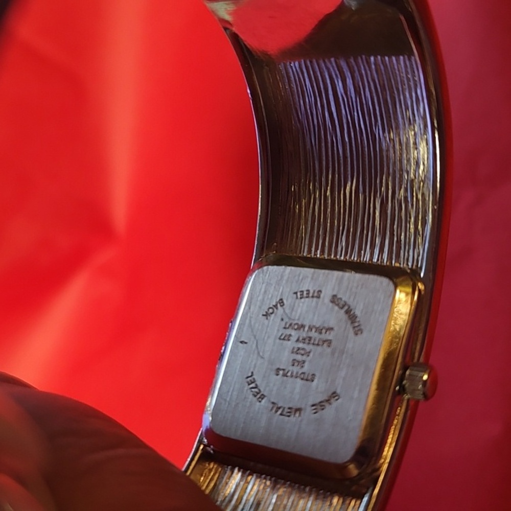Inspirational Cuff Watch - Picture 2 of 5